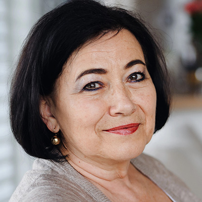 Familia satisfecha 2